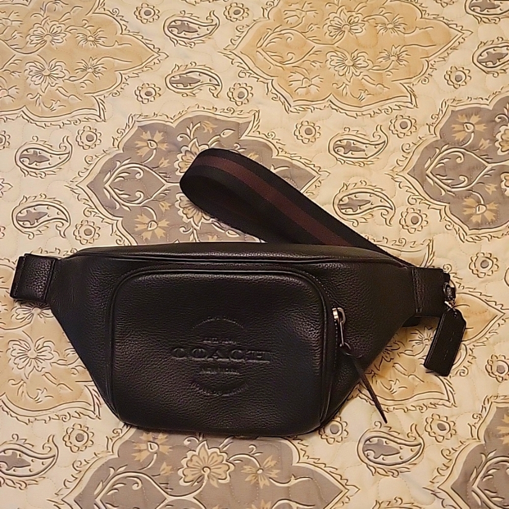 Coach Mens or Women's belt bag.